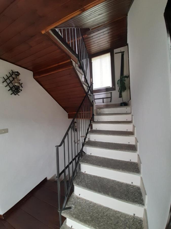 B&B La Locanda Del Cinghiale Aurano Exterior foto